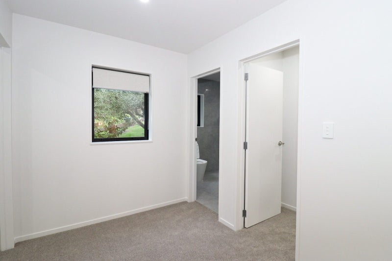 Blockhouse Bay, 4 bedrooms64658503095939113