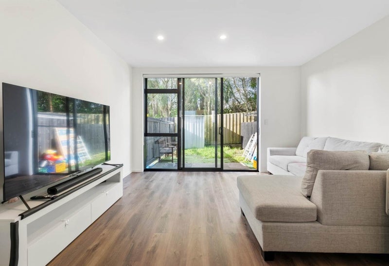 Manukau, 2 bedrooms64658688468867111