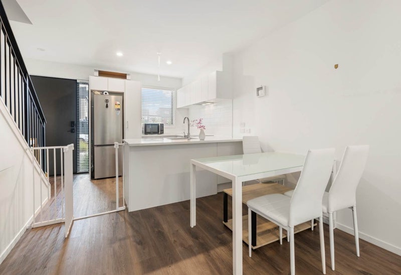 Manukau, 2 bedrooms64658688468867113