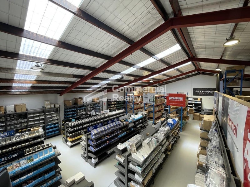 Standalone in the Heart of Penrose64658688612737111