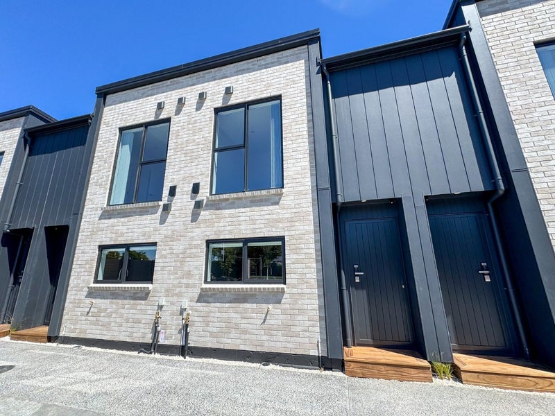 Mangere Bridge, 2 bedrooms64658799763457110