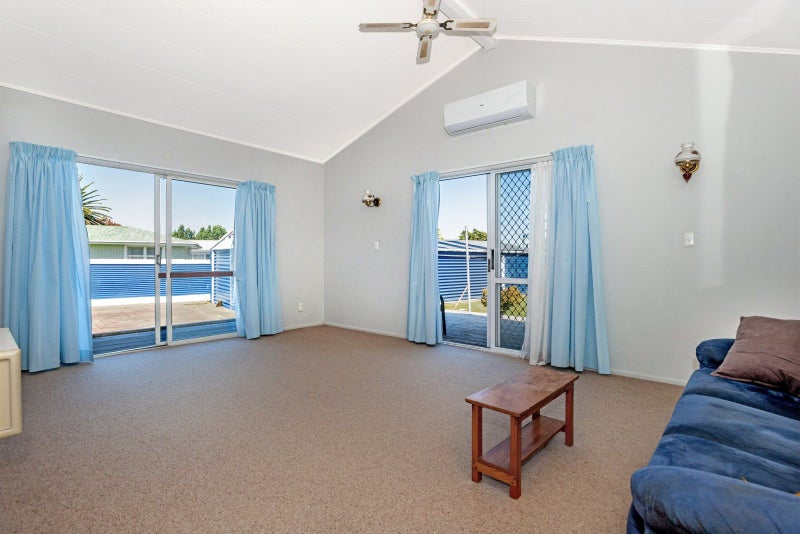 Massive Garage, Massive Potential!64658799778177112