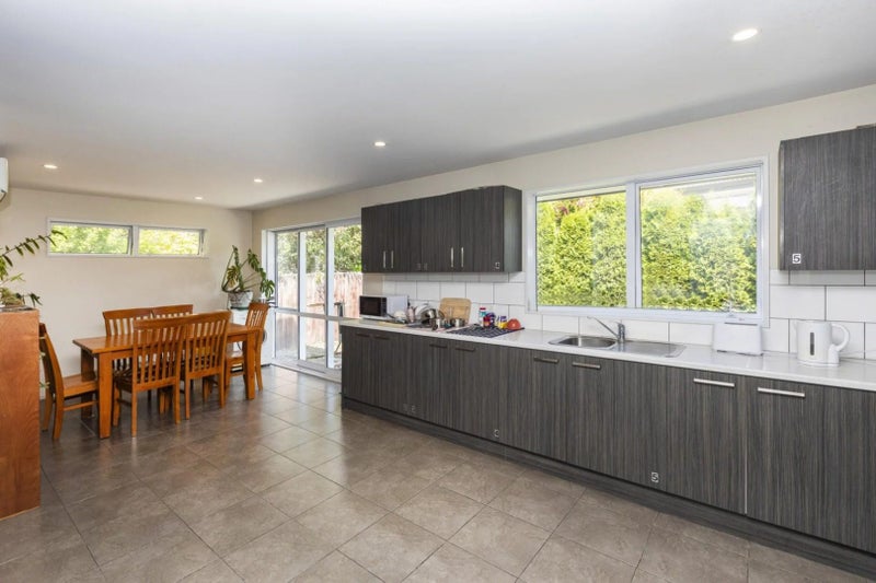 Sydenham, 1 bedroom64658899117187110