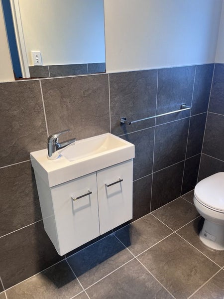 Sydenham, 1 bedroom64658899117187114