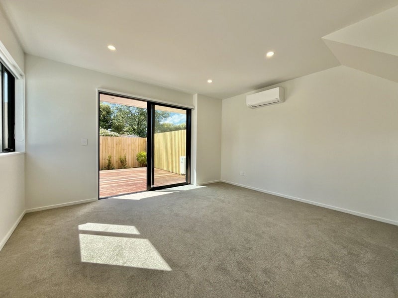 Woolston, 2 bedrooms64658985750914114
