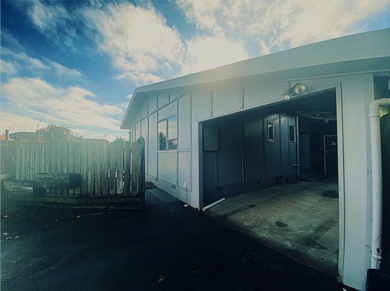 Richmond, 3 bedrooms64658985784194110