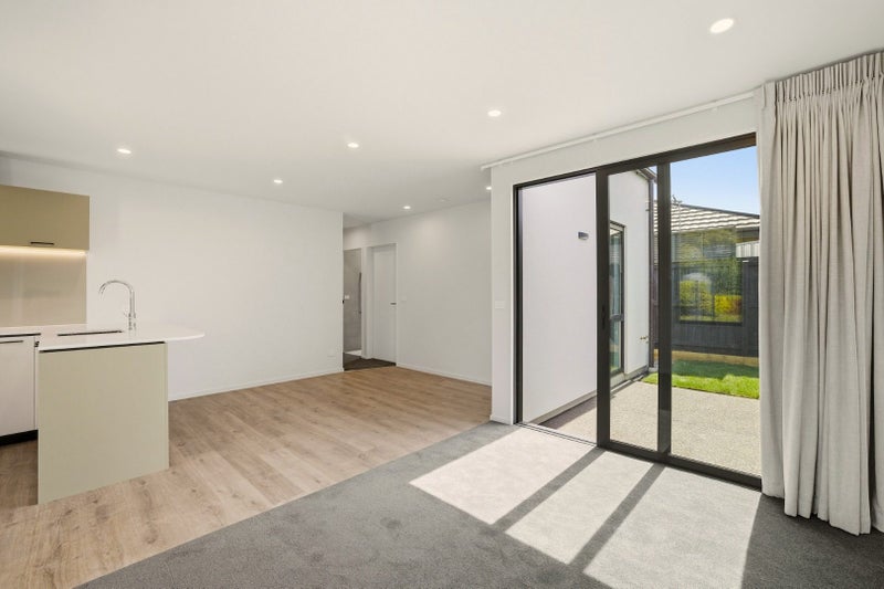 Waltham, 2 bedrooms64658985801603114