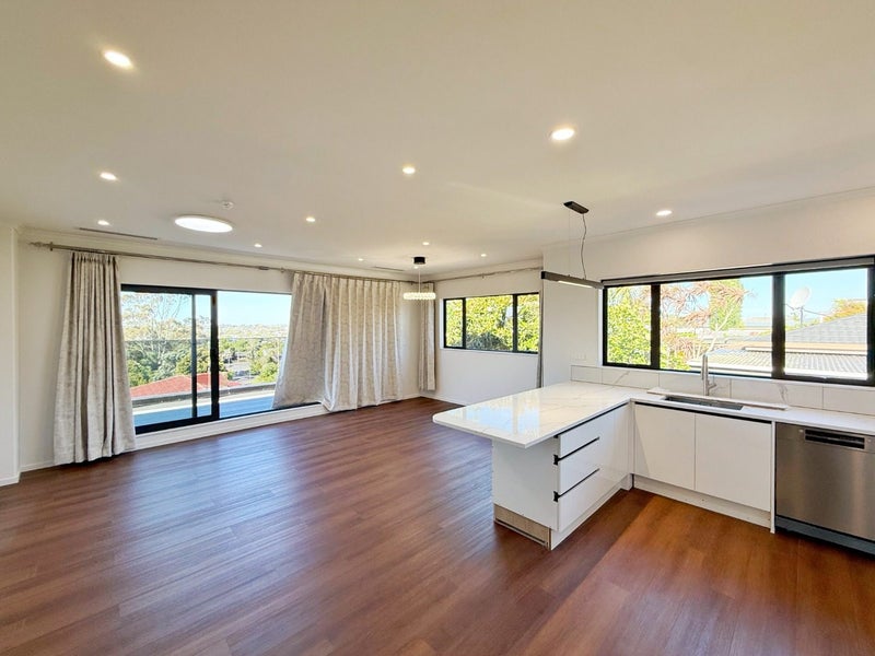 Pakuranga Heights, 5 bedrooms64659096948610111