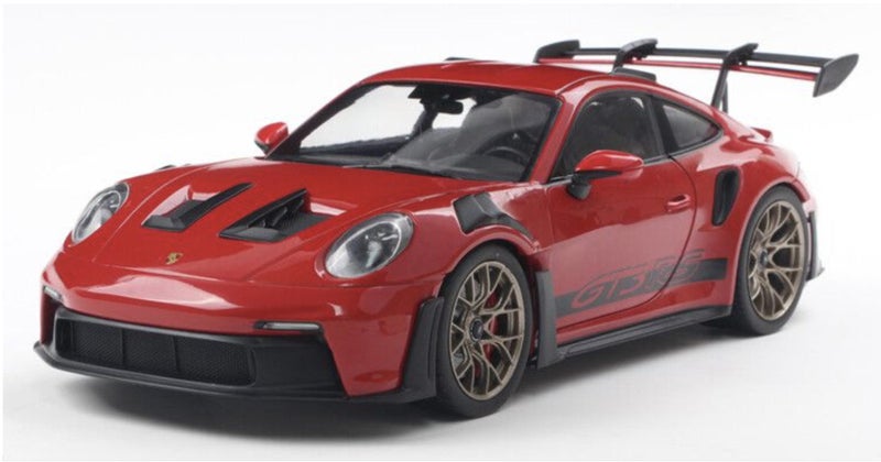 BIG 2024 Porsche 911 GT3 RS – Guards Red –1/18 scale diecast model SOLIDO Carousel 2