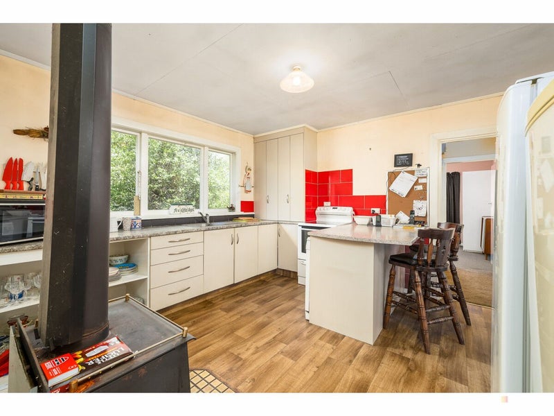 Ready for the Glow Up64659196804738112