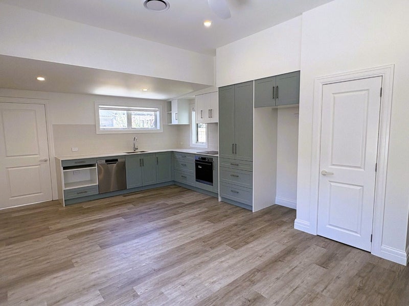 Whakatane, 3 bedrooms64659384296193111