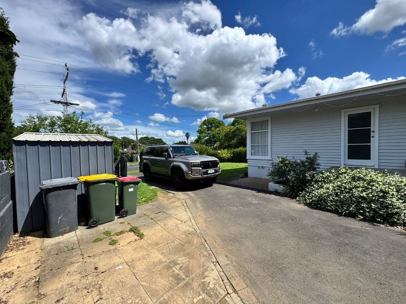 Pukekohe, 3 bedrooms64659384329858111