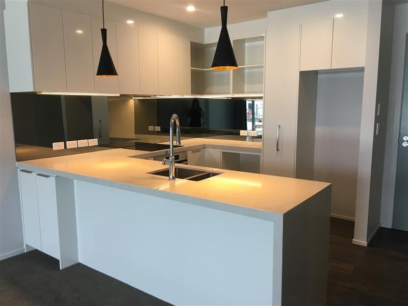 Mount Eden, 2 bedrooms64659384351617111