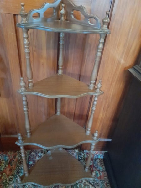 Vintage what not Carousel 1