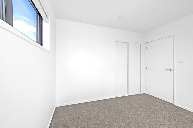 Yaldhurst , 2 bedrooms64659781932929114