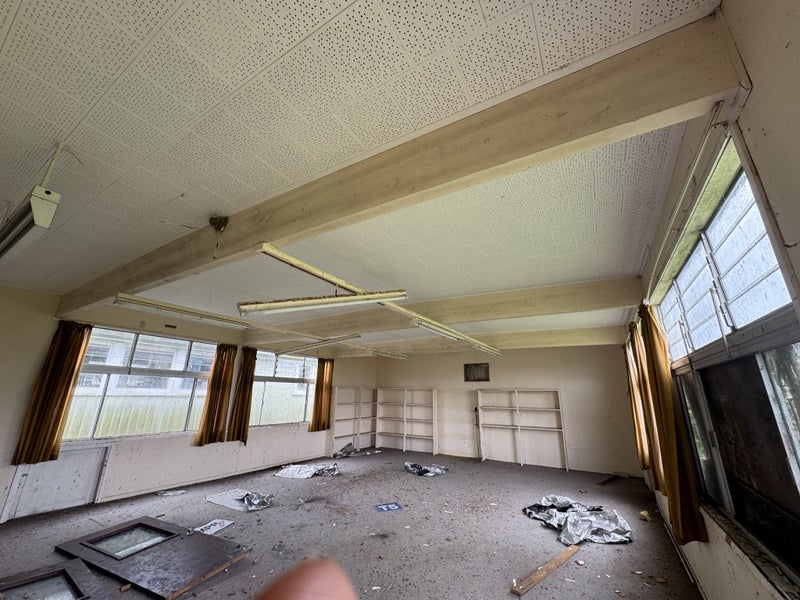 4x 70m2 relocatable classrooms64660006820354110