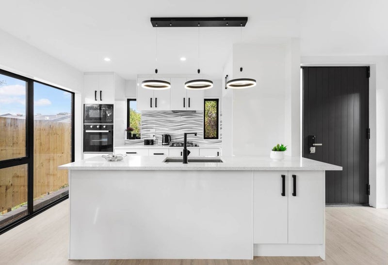 Manurewa, 4 bedrooms64660081169411111