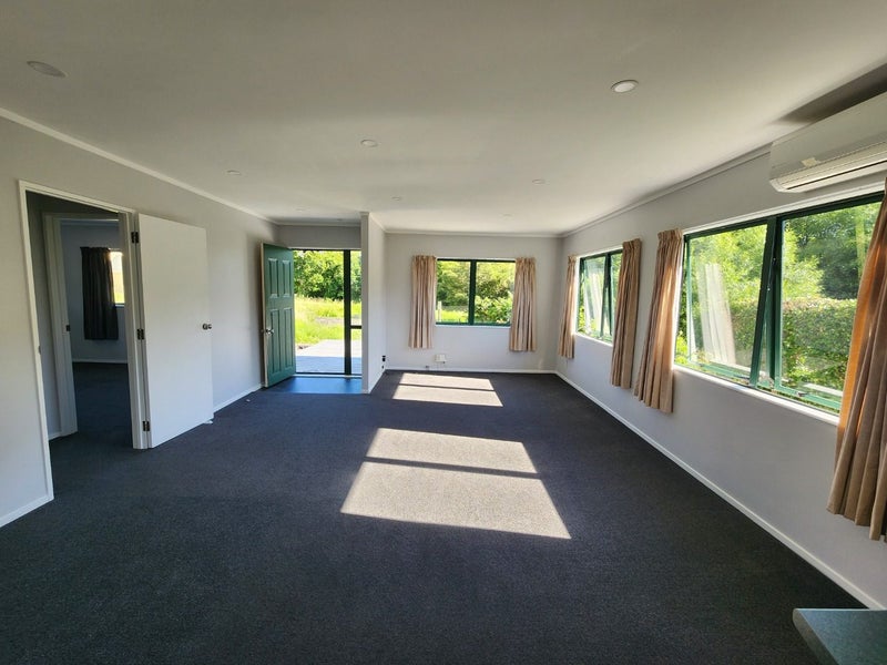 Mount Roskill, 3 bedrooms64660182699905114