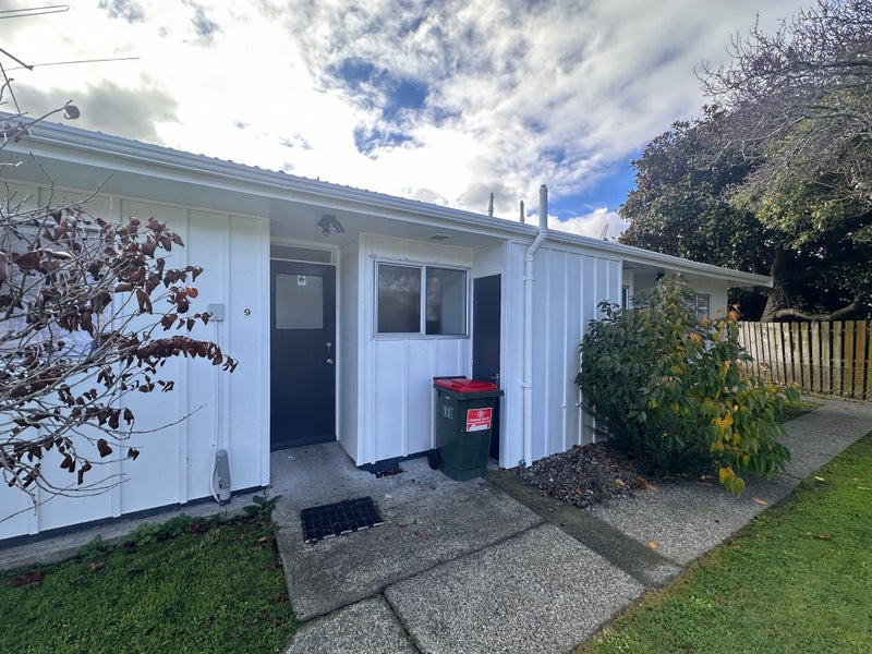 Trentham, 1 bedroom64660373213058111