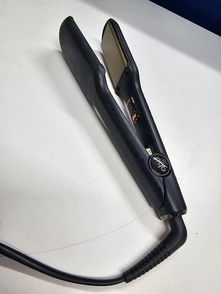 GHD SS5.0 wide straighteners Carousel 1