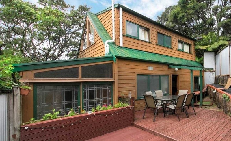 Titirangi, 3 bedrooms64660373256963110