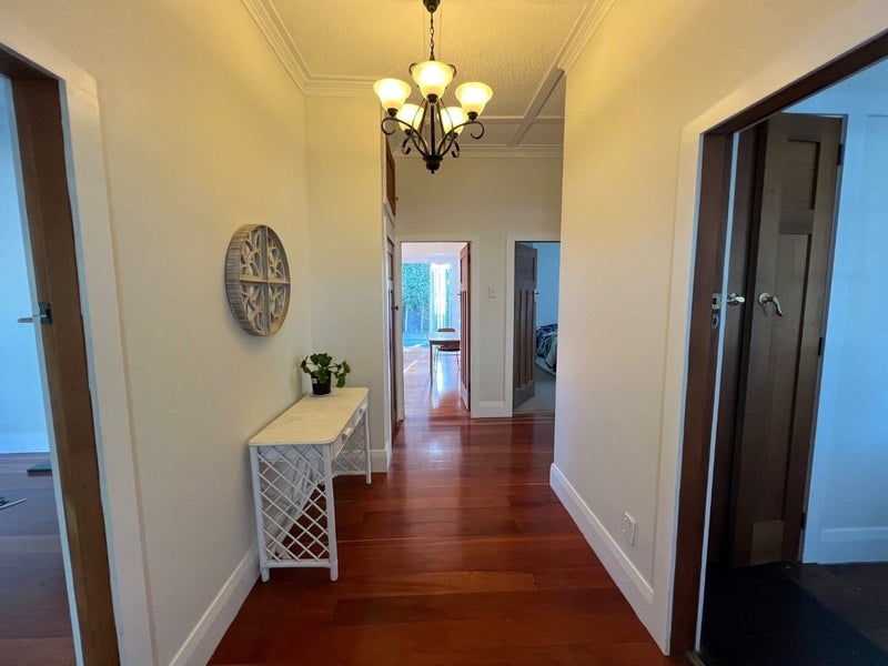 Royal Oak, 3 bedrooms64660373230210113