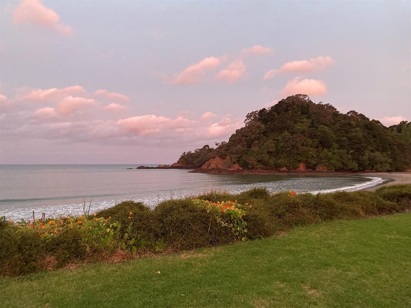 Timeless In Teal Bay64660566046211113