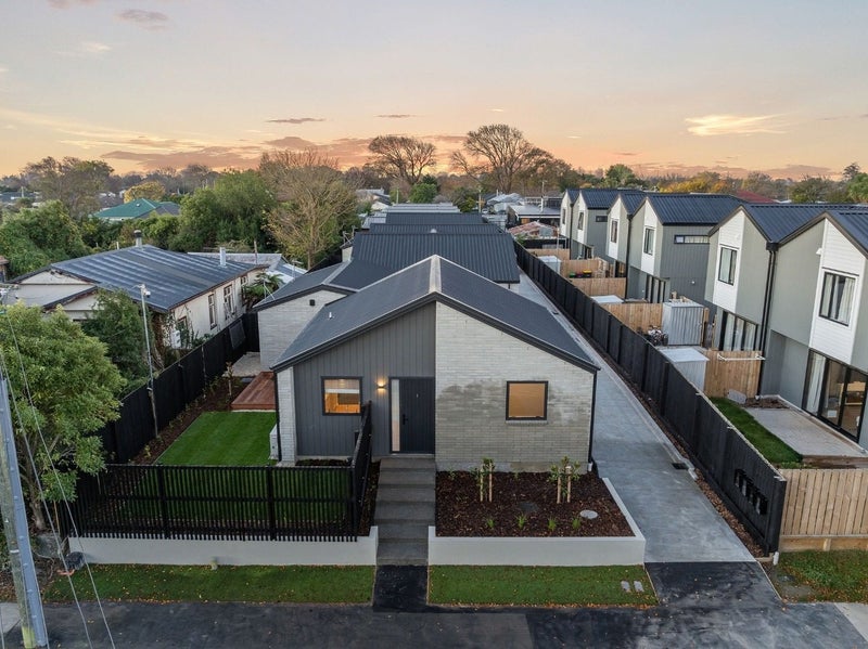 Woolston, 2 bedrooms64660661103873110