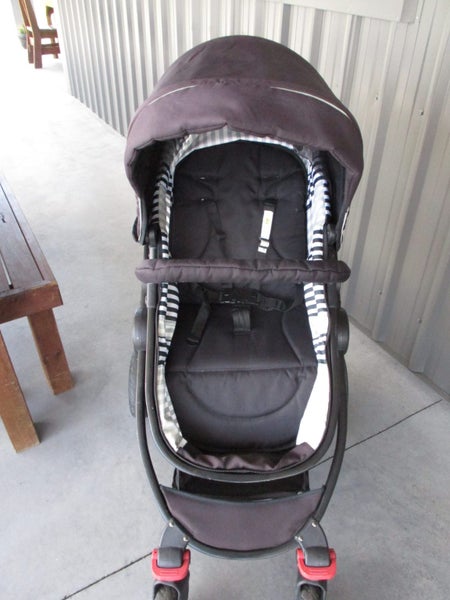 Edinburgh baby pram - pickup Morrinsville Carousel 10