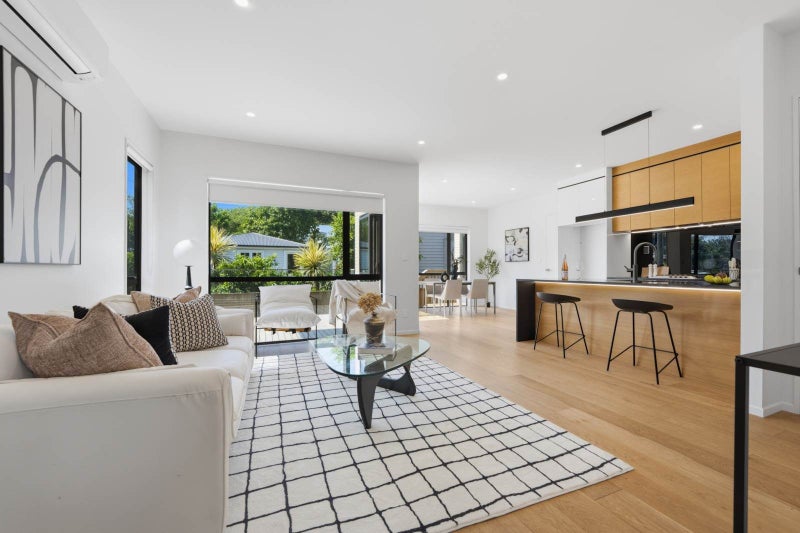 Modern Family Home in Sought-After Epsom64660673621506111