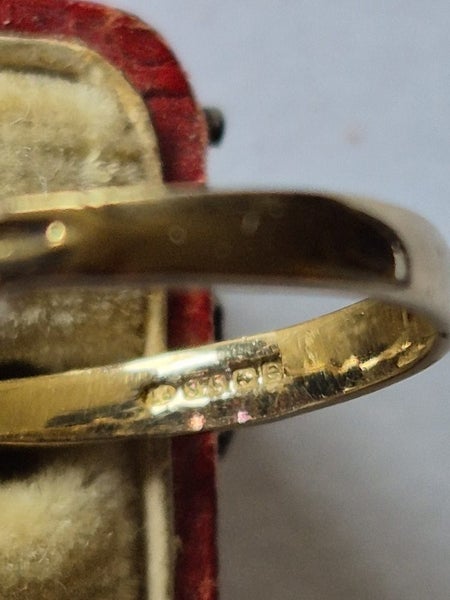 Vintage Amethyst ring Carousel 2