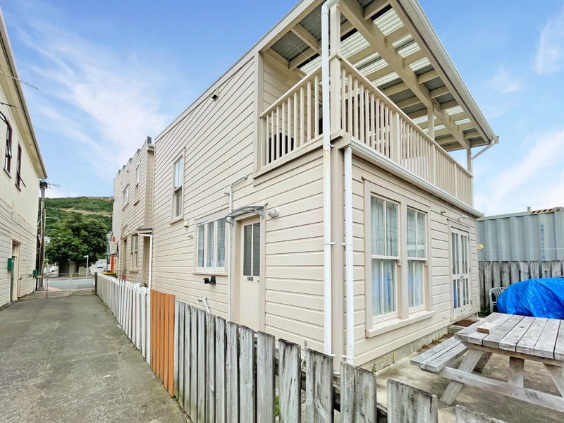 Island Bay, 1 bedroom64660761850626110