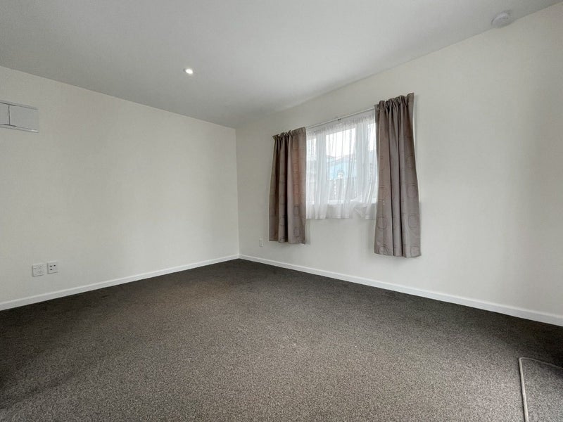 Island Bay, 1 bedroom64660761850626113