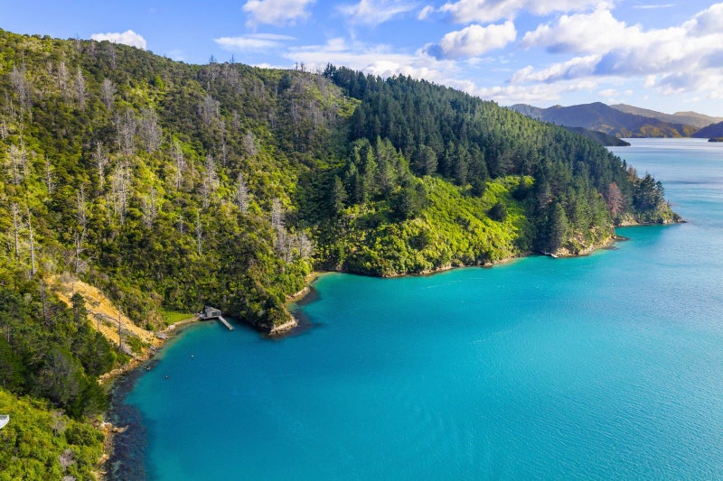 Unrivalled waterfront setting64661064606721112