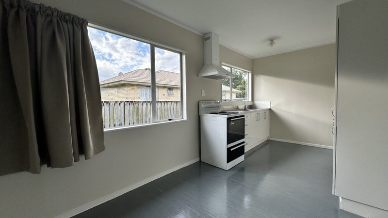Glen Eden, 3 bedrooms64660950571778112