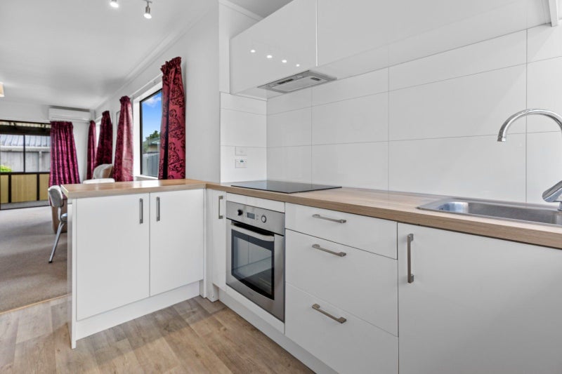 Cute, Renovated & Accessible - Greerton Winner64661064675713113