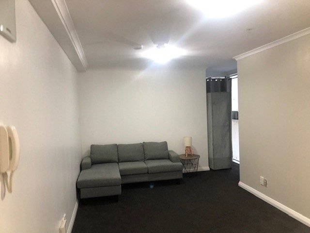 Te Aro, Studio64661255407491112