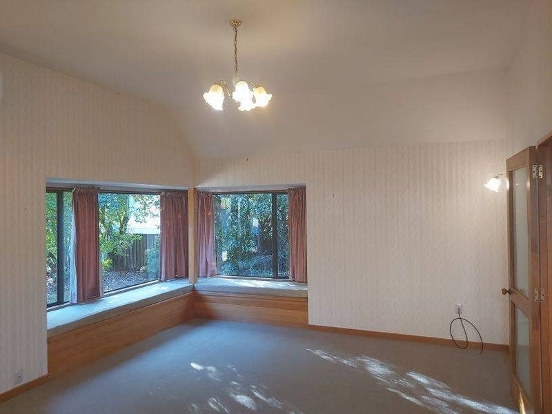 Woodend, 2 bedrooms64661255426177111