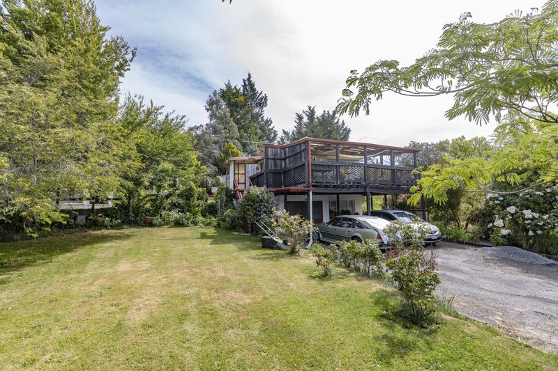 Superb Living at 9 Tipapa Place, Greta Valley64661255462530111