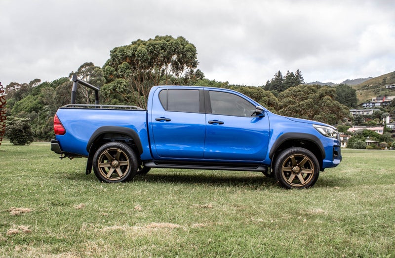 2019 Toyota Hilux SR5 2.8D 2WD64661344830850111