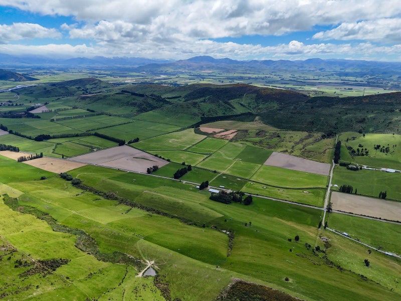 Dipton Grazing & Finishing Unit64682296274435110