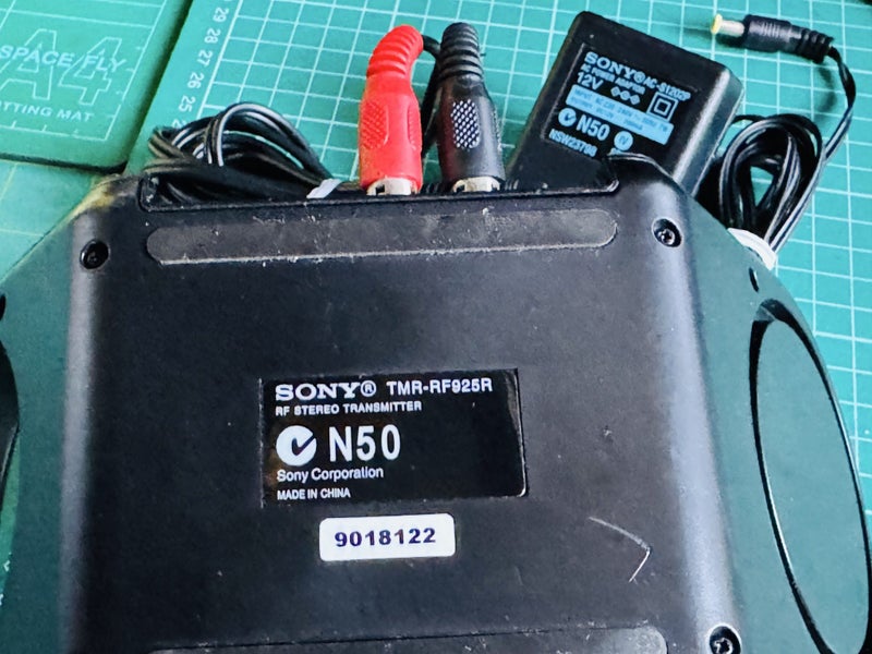 PLAYSTATION PS3 Slim – PS Controllers Games RF Stereo Trans and 2 Consoles Carousel 15