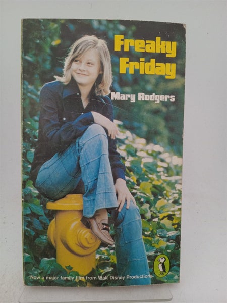 The British Ambassador (Paragon Softcover Large Print Books) by Michael Shea64738542283906110