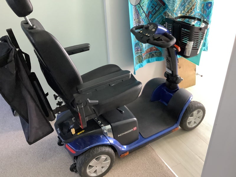 Mobility Scooter in excellent safe condition.64661818254594111