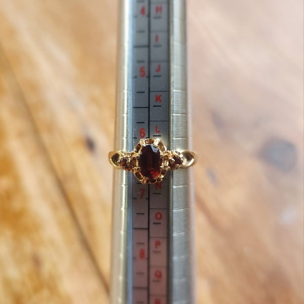 Antique 9ct Gold Garnet Ring Size M Carousel 2