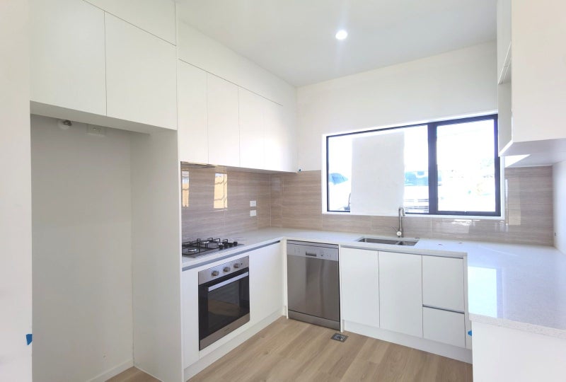 Papakura, 3 bedrooms64663416634370111