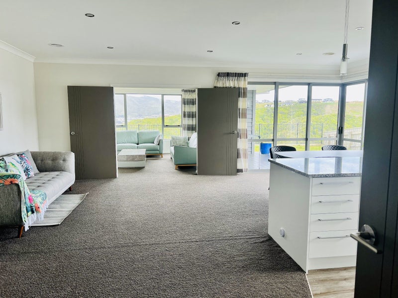 Aotea, 4 bedrooms64668572233731112