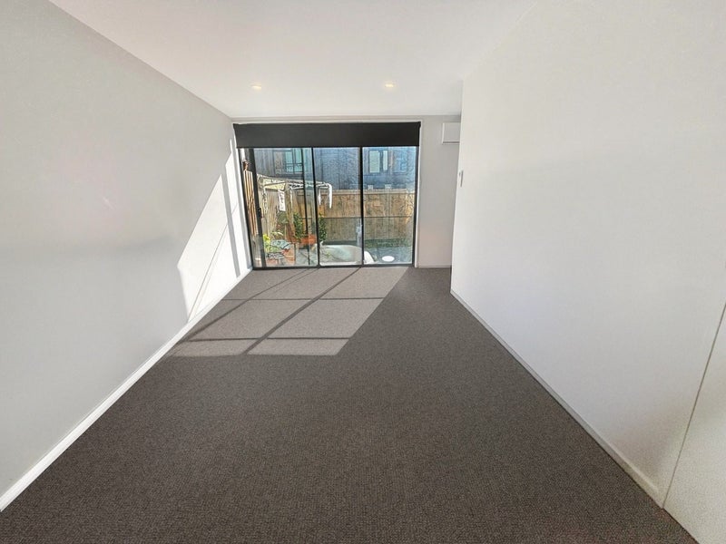 Addington, 2 bedrooms64668572252546114