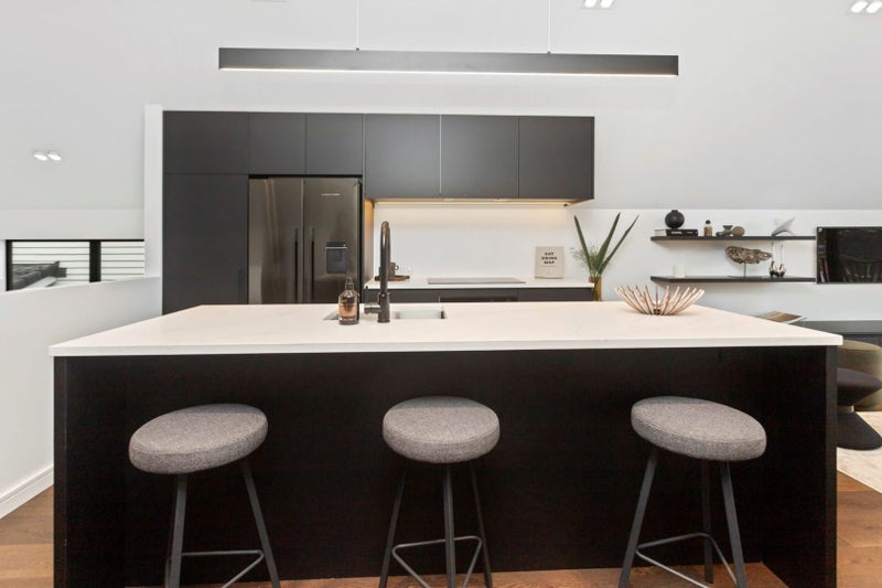 Belmont, 3 bedrooms64668771060739113