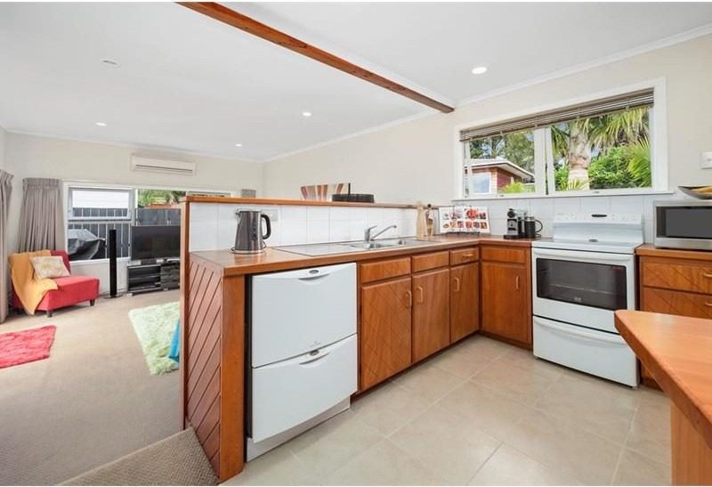 Forrest Hill, 4 bedrooms64669179824386113